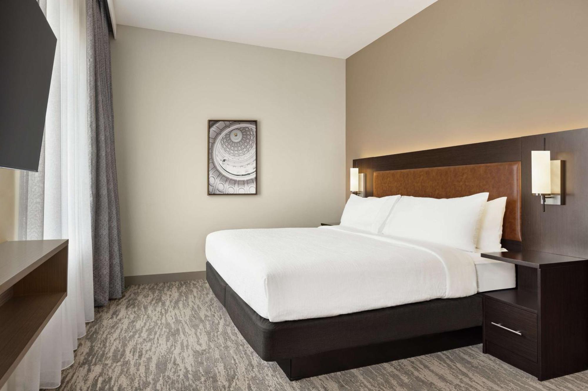 Embassy Suites By Hilton Round Rock Extérieur photo